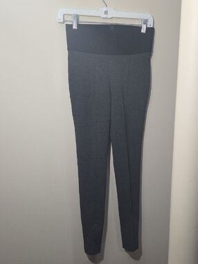 Peter Nygard Charcoal Ponte High-Waist Leggings